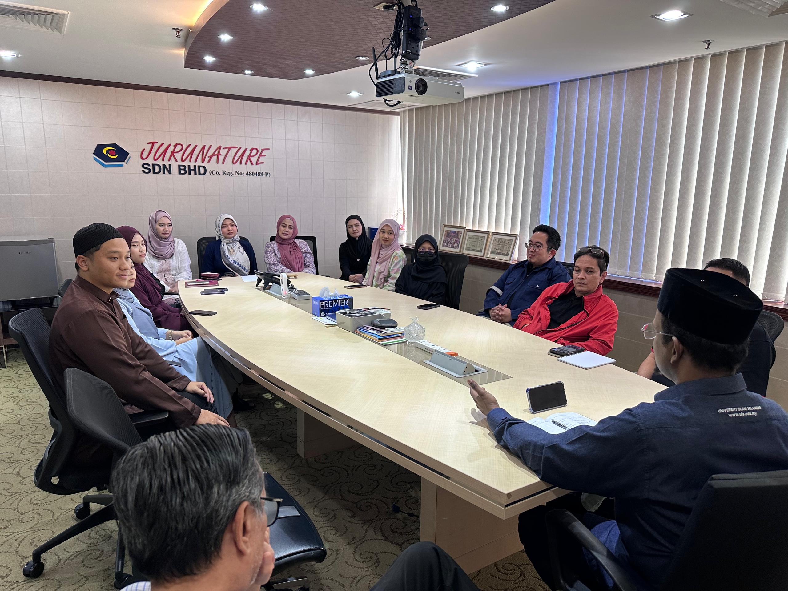 Majlis Transformasi Produktif Melalui Ramadan Staff HQ Jurunature bersama Pengerusi Jurunature Prof. Dato' Dr. Mohd Farid Ravi Abdullah