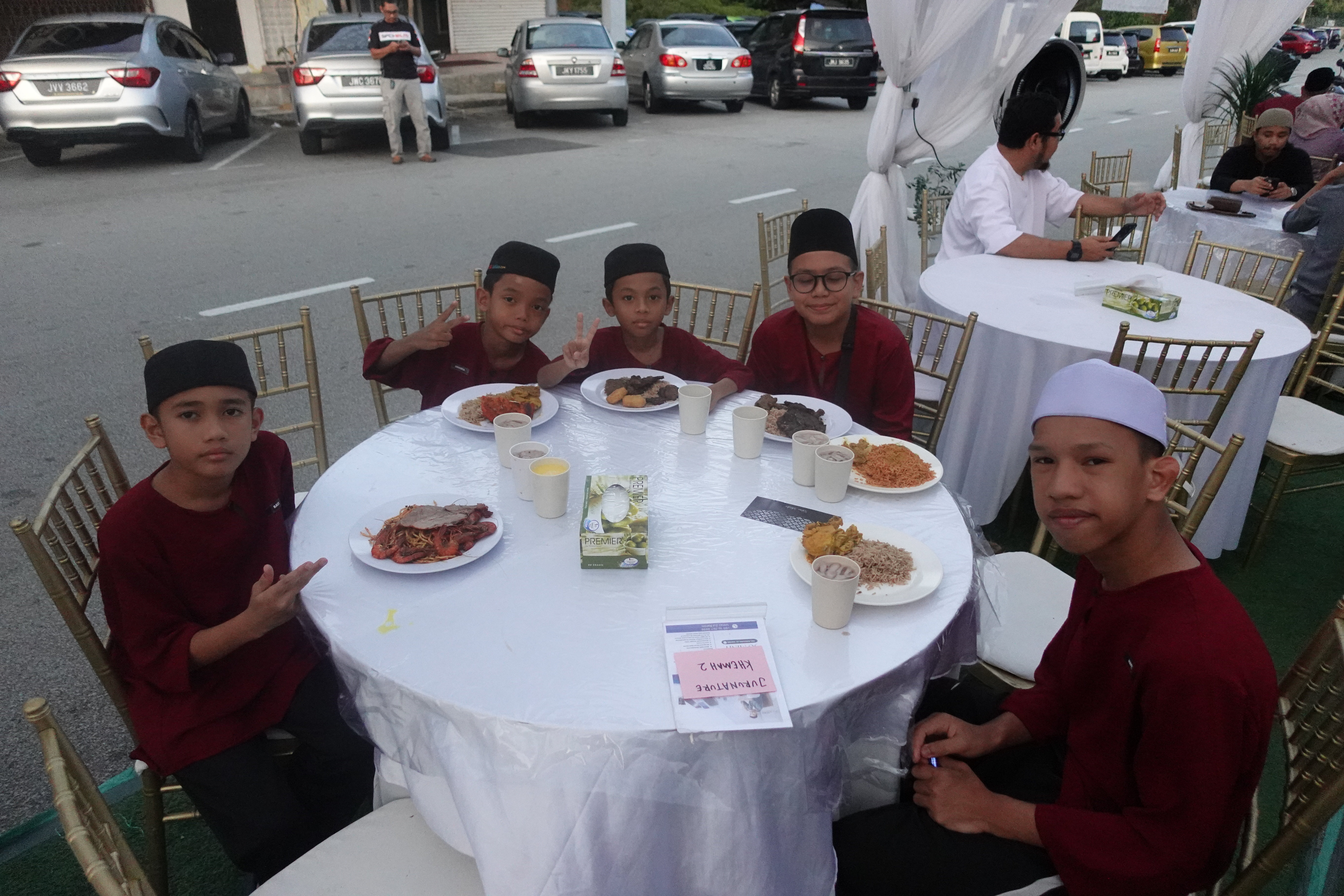 Majlis Berbuka Puasa dan Sumbangan Barangan Keperluan Anak Yatim & Asnaf