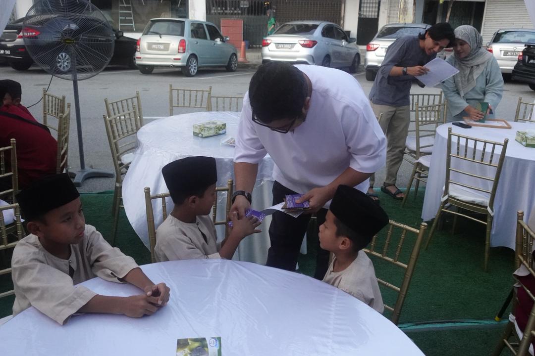 Majlis Berbuka Puasa dan Sumbangan Barangan Keperluan Anak Yatim & Asnaf
